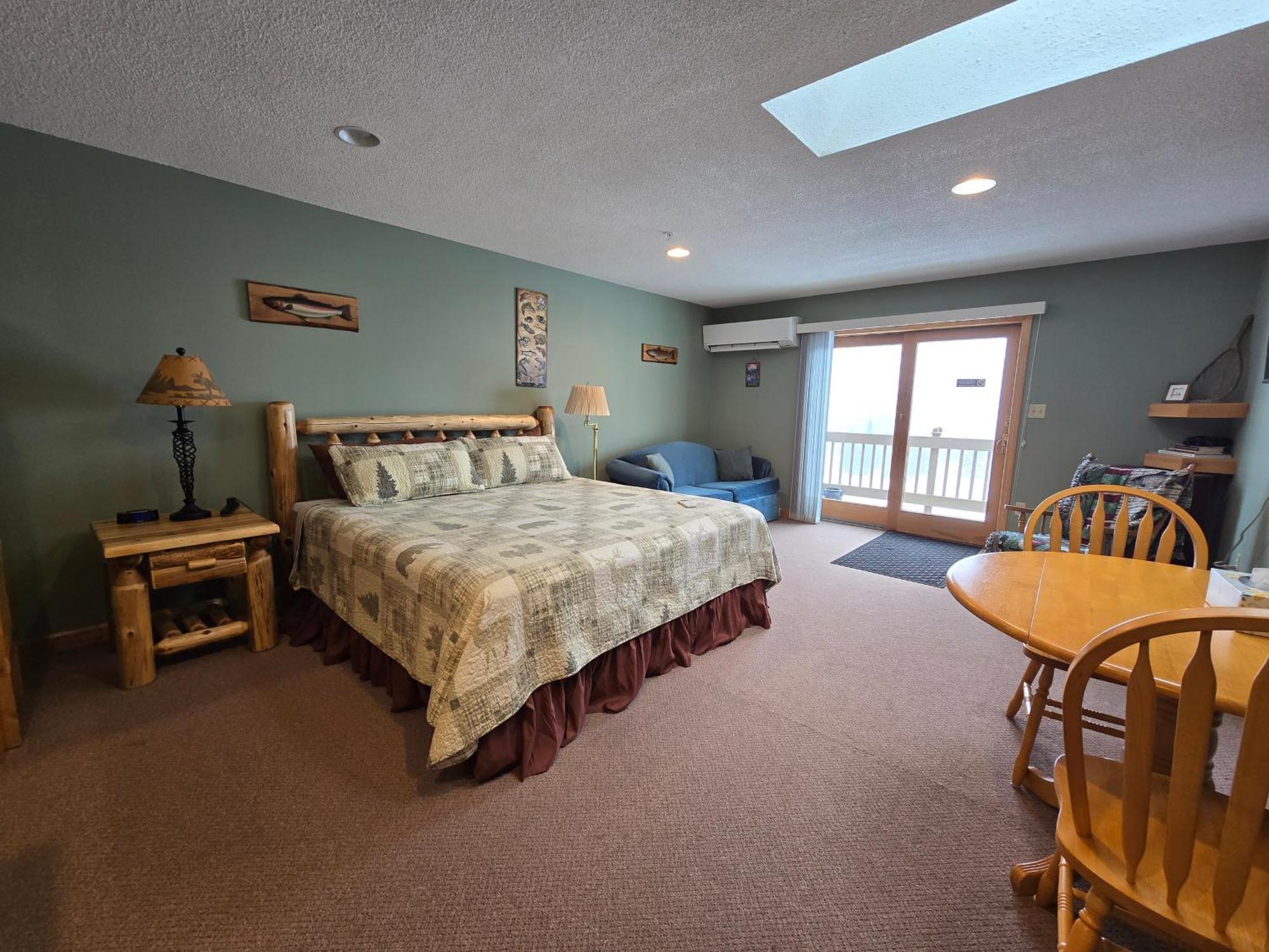 First Settlers Lodge Weston Exteriér fotografie